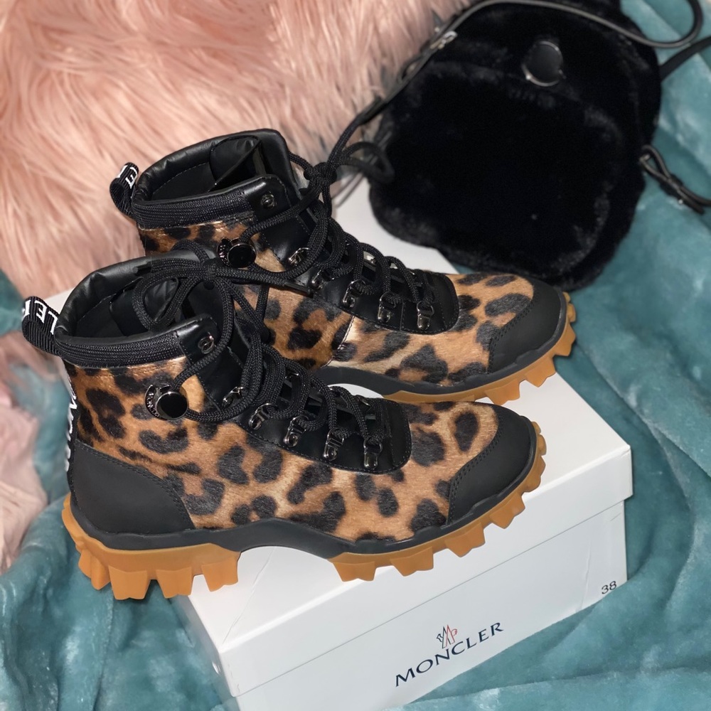 Rare Moncler Boots - Picture 1 of 10